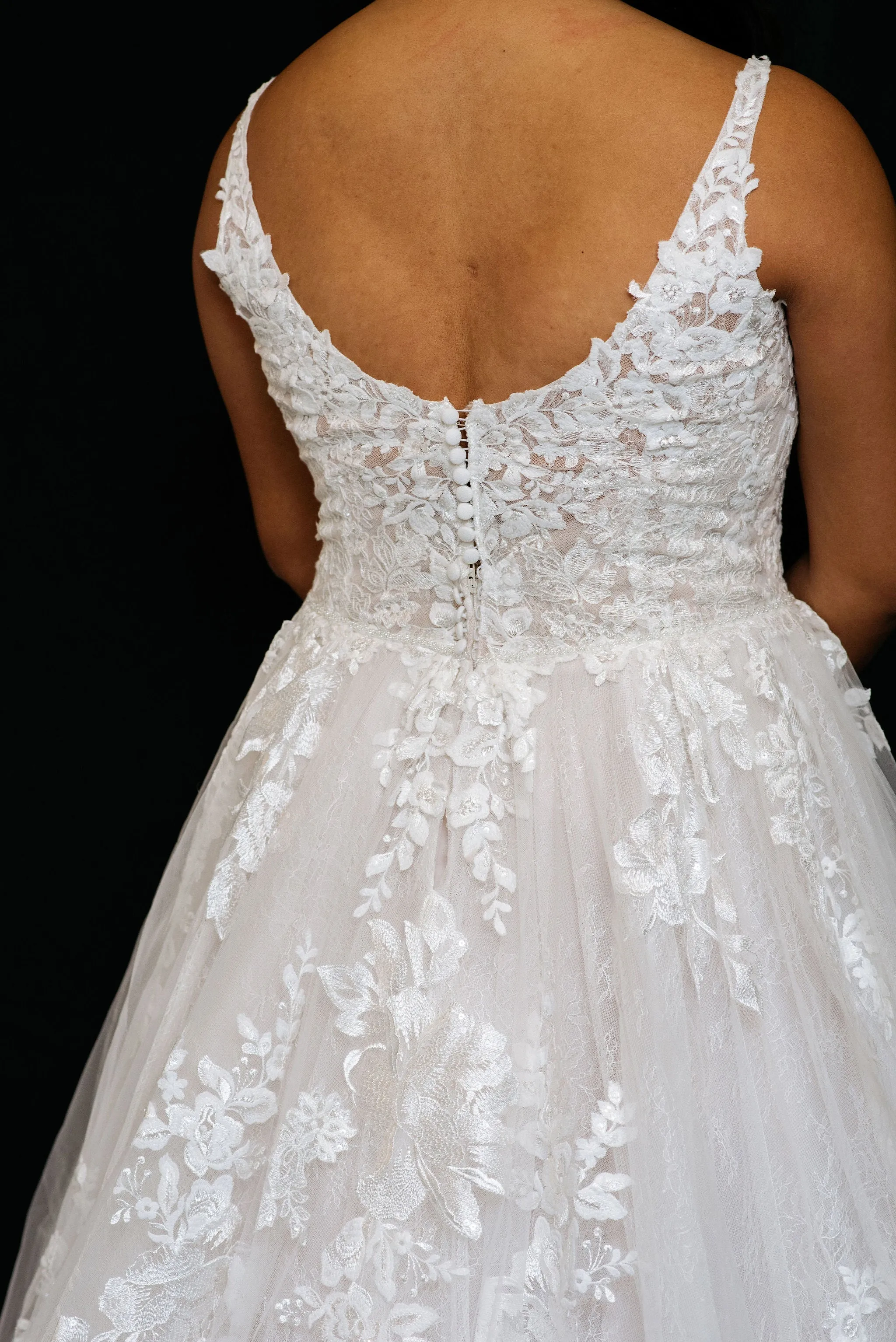 Brand new! Dress 923: Sottero and Midgley "Valona" waist 35